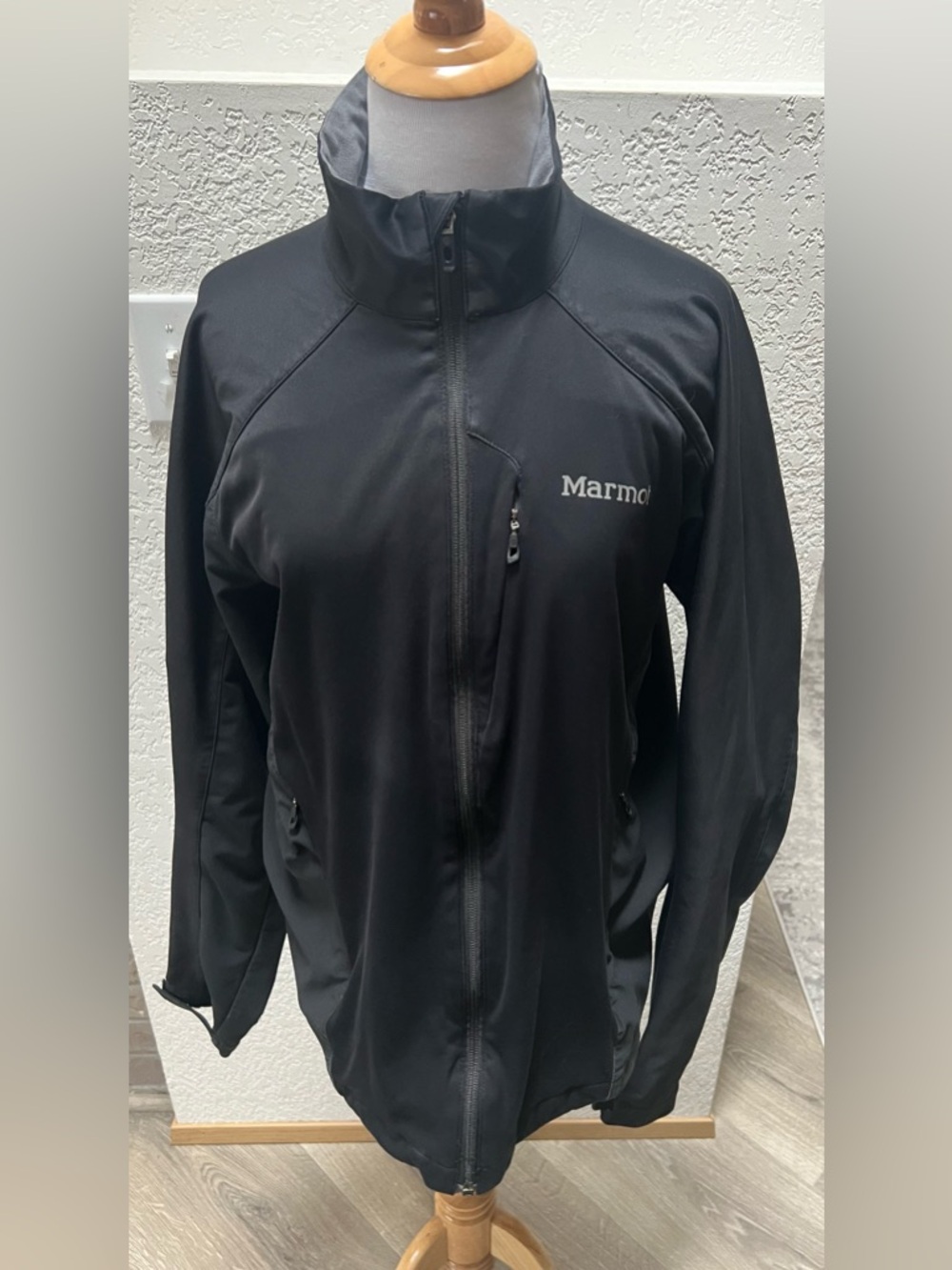 Mens Black Marmot Gore Windstopper Jacket - Picture 1 of 16